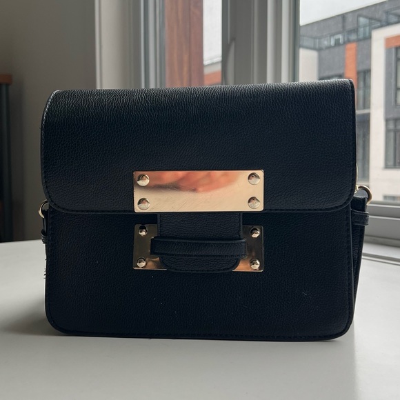 Black shoulder bag - Picture 1 of 1